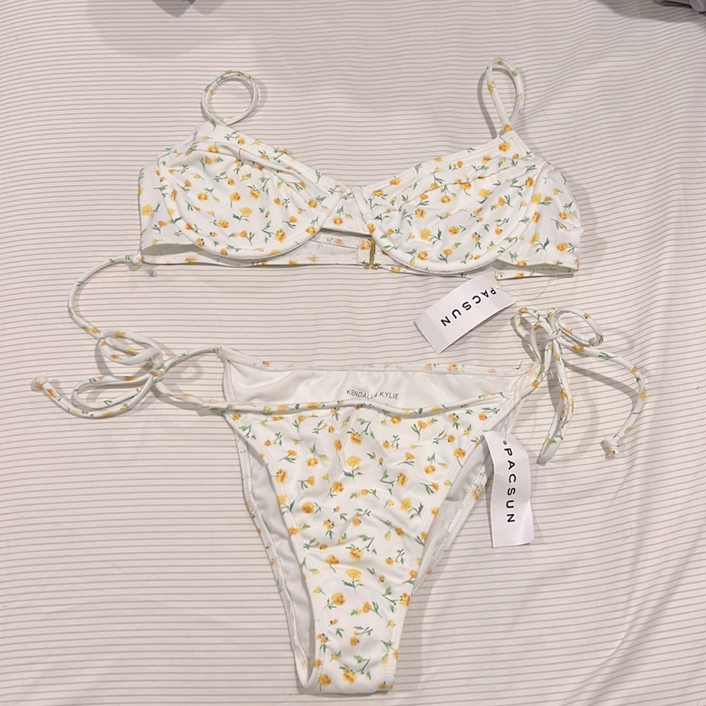- PacSun Bikini